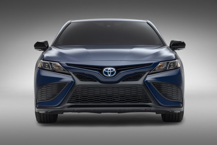 Toyota camry 2021