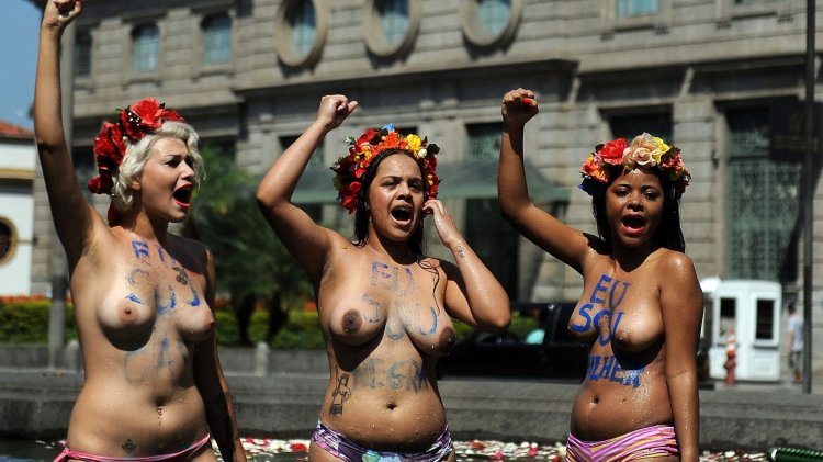 Femen активистки украина