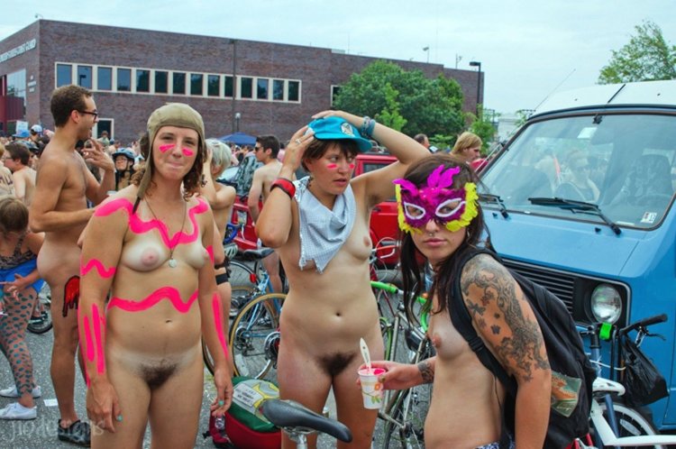 World naked bike ride london